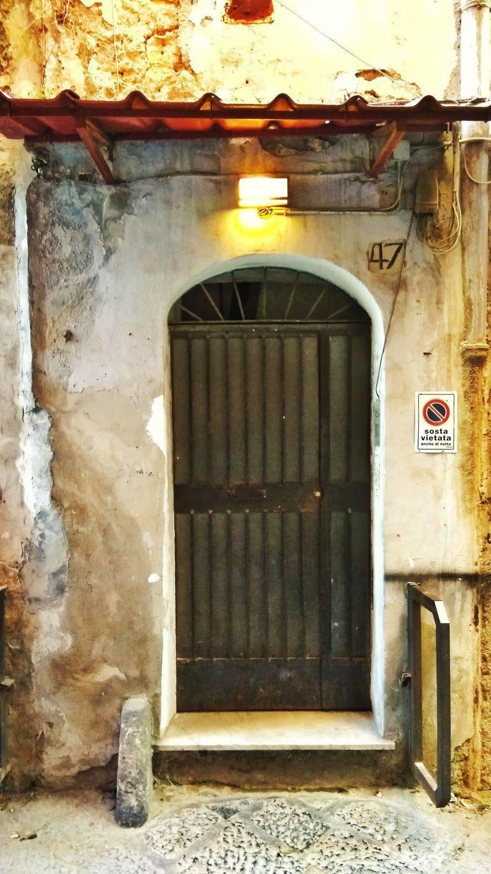 Casa Latina Bed & Breakfast Napoli Exterior foto